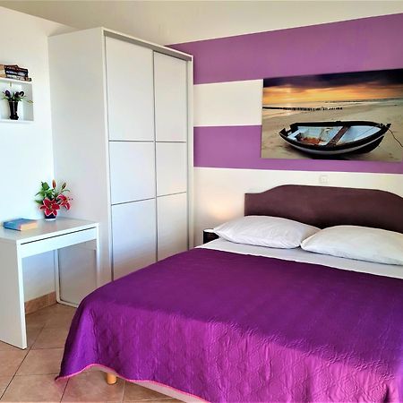 Apartments Tamara Хвар Номер фото