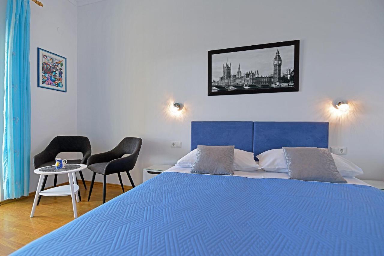 Apartments Tamara Хвар Екстер'єр фото